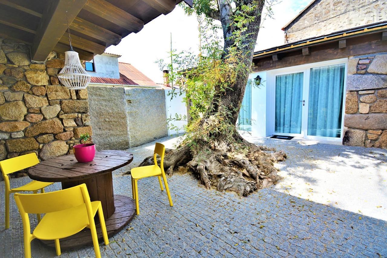 Galihost - Apartamentos Mamuela Ribadumia Exteriör bild